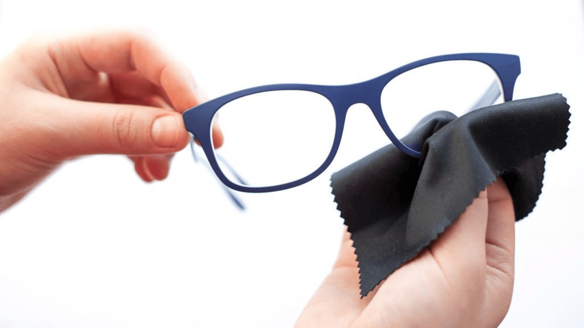 Do UV rays trigger darkening in photochromic lenses?